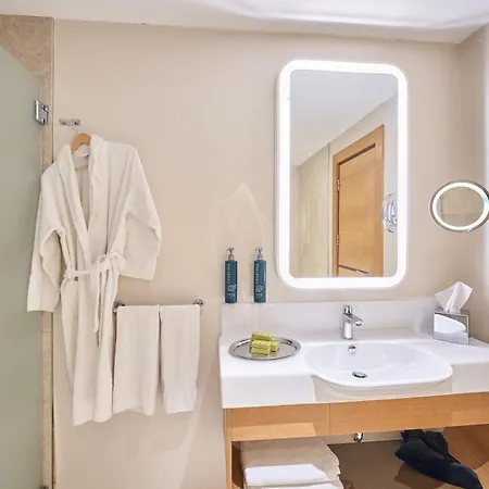 Otel Doubletree By Hilton - Tuzla