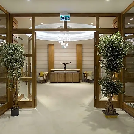 Doubletree By Hilton - Tuzla 4*